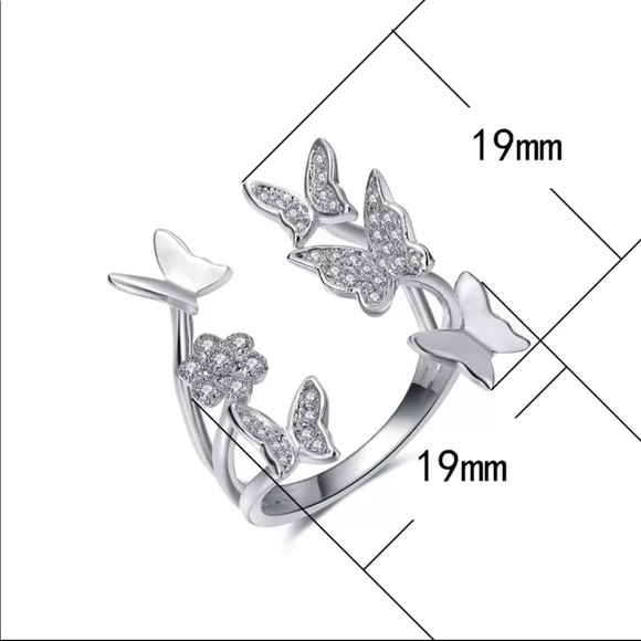 New Women’s 925 Silver Diamond Butterfly Ring - Picture 2 of 3